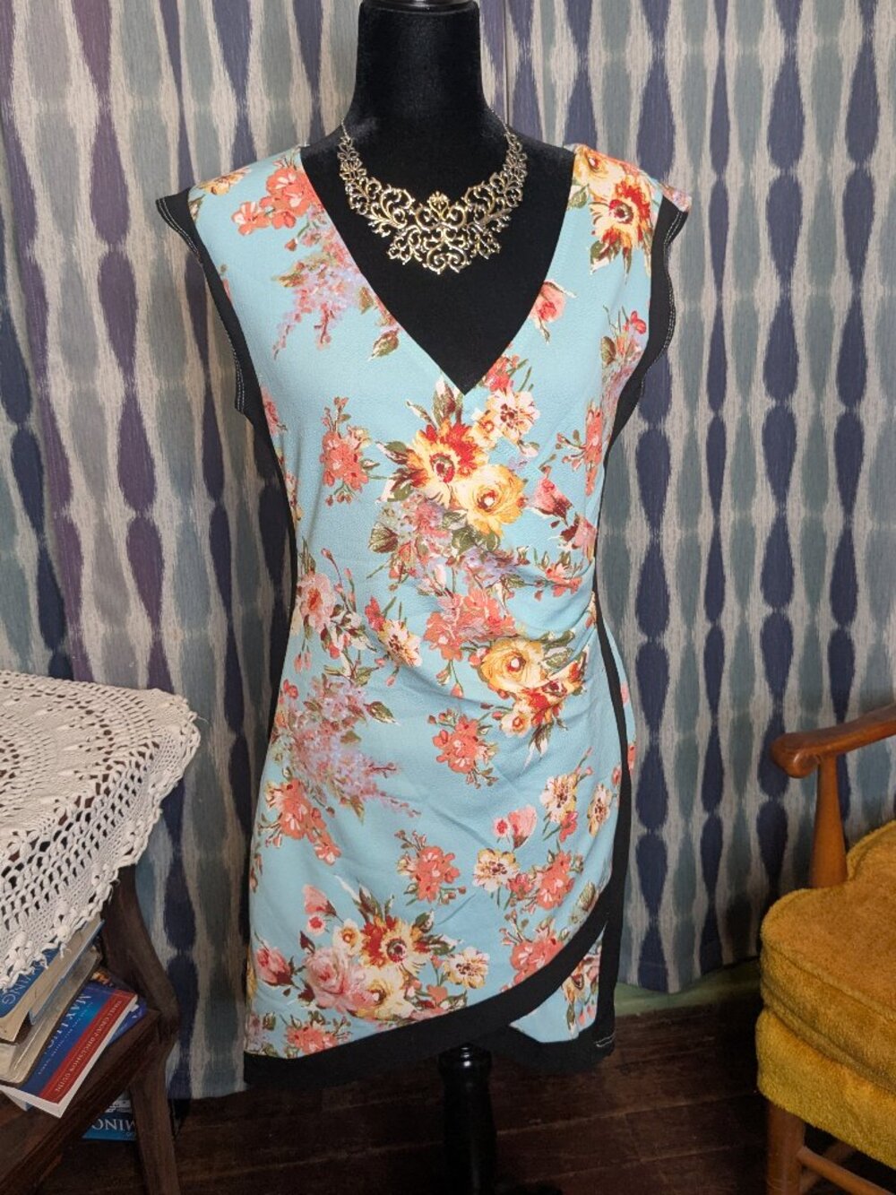 Arabella Blue Floral Tulip Hem Mini Dress XL | Size Tag Missing